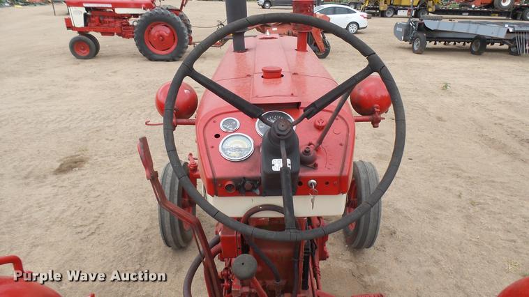 image for item DR9554 Farmall 504 tractor