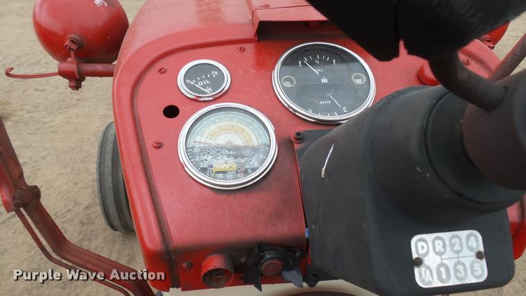 image for item DR9554 Farmall 504 tractor