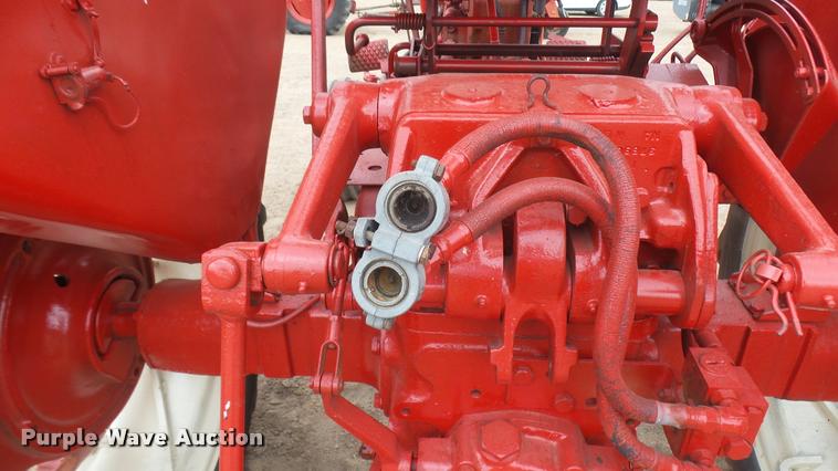 image for item DR9554 Farmall 504 tractor