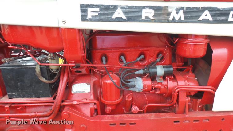 image for item DR9554 Farmall 504 tractor