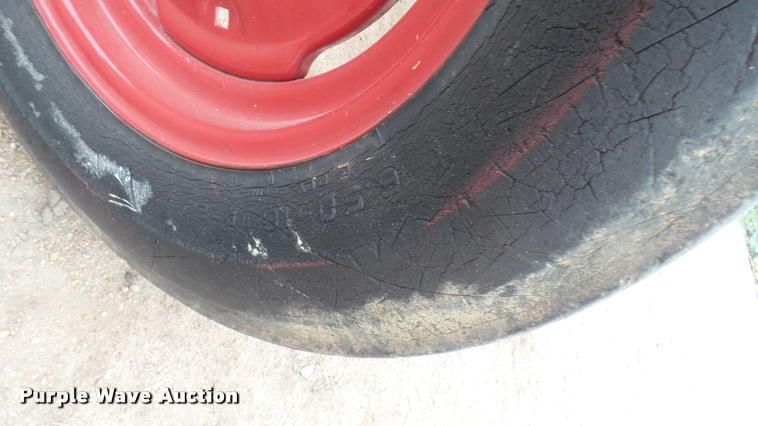 image for item DR9554 Farmall 504 tractor