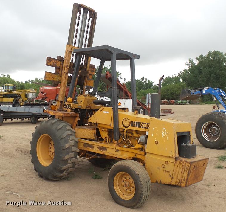 image for item DR9555 Case 586 forklift