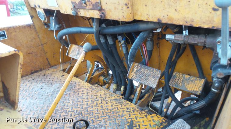 image for item DR9555 Case 586 forklift