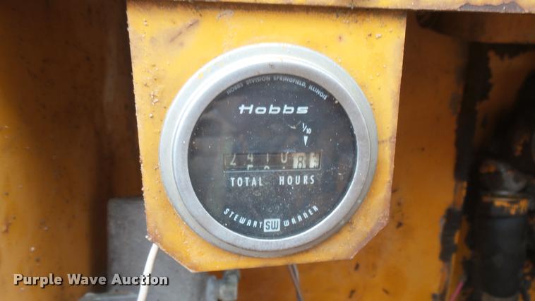 image for item DR9555 Case 586 forklift