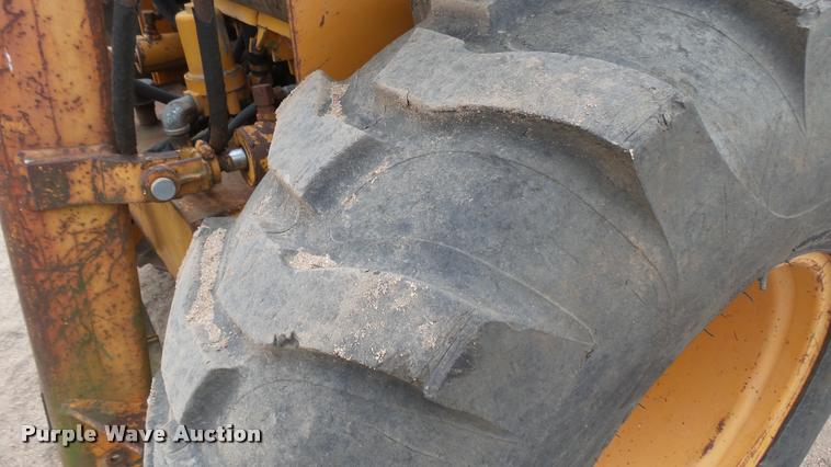 image for item DR9555 Case 586 forklift