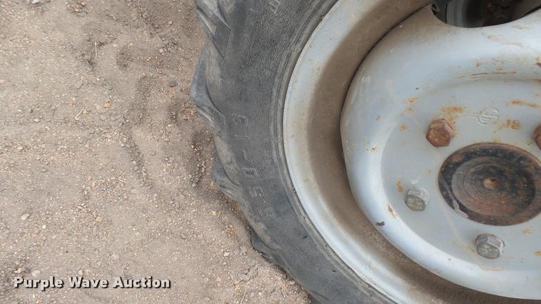 image for item DR9558 Lenar JL254 MFWD tractor