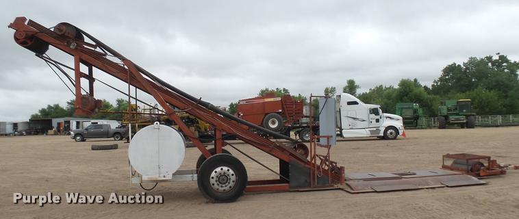 image for item DR9563 Grain conveyor