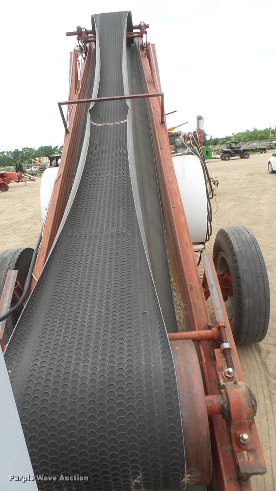 image for item DR9563 Grain conveyor
