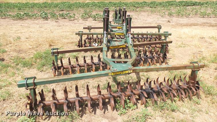 image for item DR9629 (4) sets of Sunflower pickers