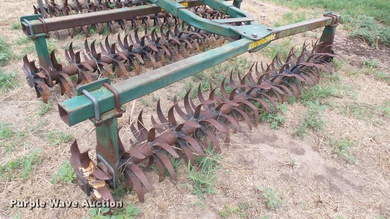 image for item DR9629 (4) sets of Sunflower pickers