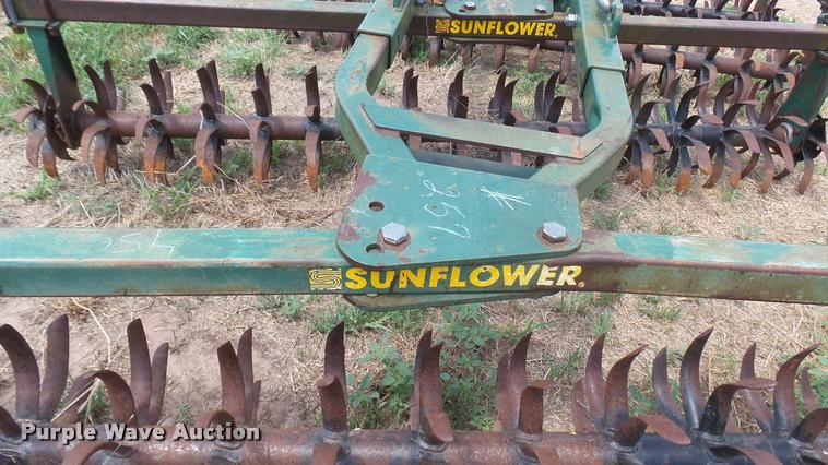 image for item DR9629 (4) sets of Sunflower pickers