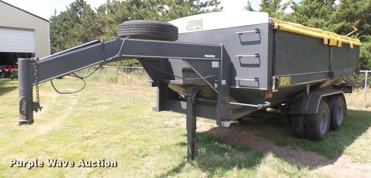 image for item DR9630 1993 Specialty hopper bottom grain trailer