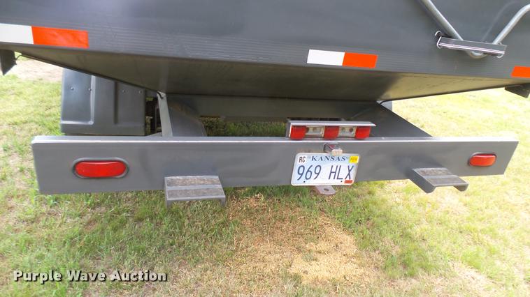 image for item DR9630 1993 Specialty hopper bottom grain trailer