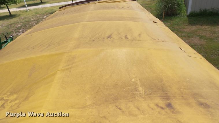 image for item DR9630 1993 Specialty hopper bottom grain trailer