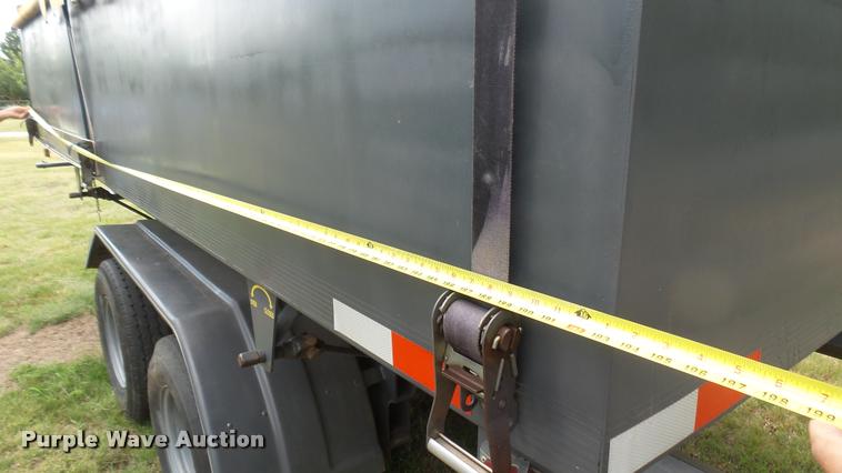 image for item DR9630 1993 Specialty hopper bottom grain trailer