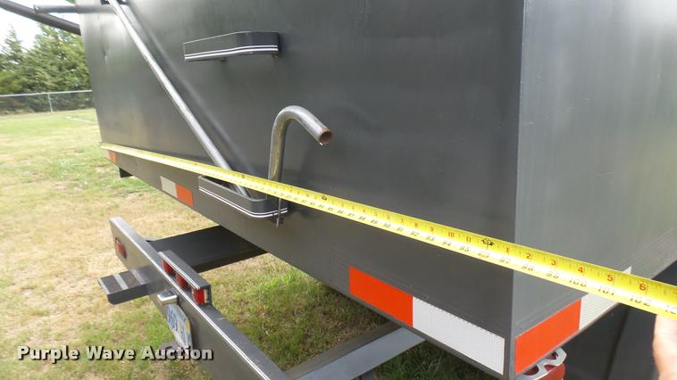image for item DR9630 1993 Specialty hopper bottom grain trailer