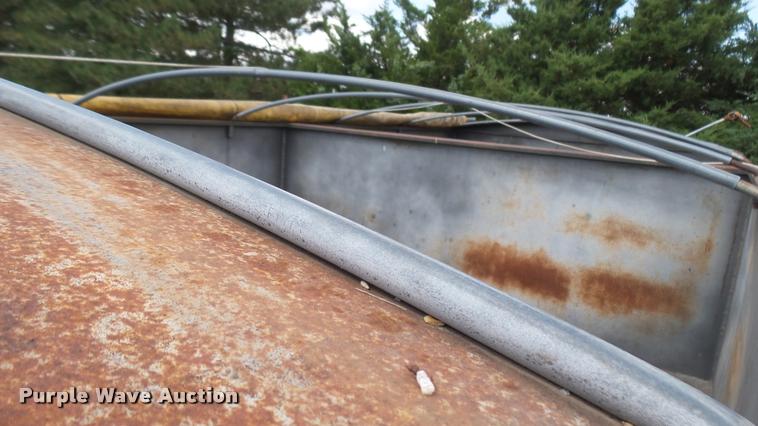 image for item DR9630 1993 Specialty hopper bottom grain trailer