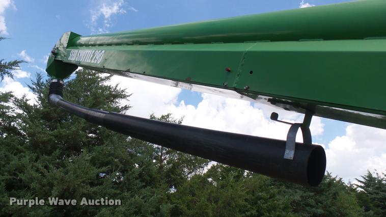 image for item DR9631 Norwood Sales SS290 seed shuttle