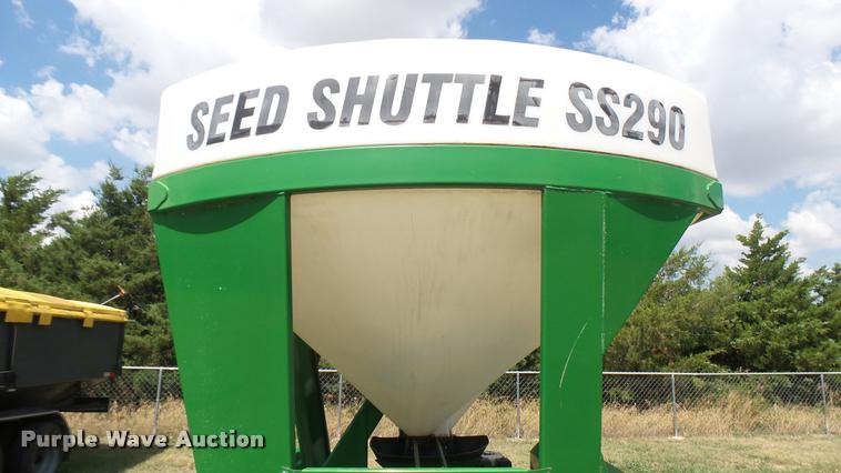 image for item DR9631 Norwood Sales SS290 seed shuttle
