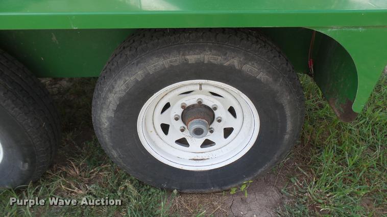 image for item DR9631 Norwood Sales SS290 seed shuttle