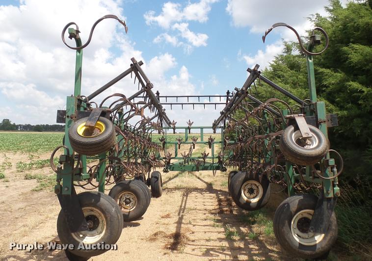image for item DR9636 Baker 8200 field cultivator