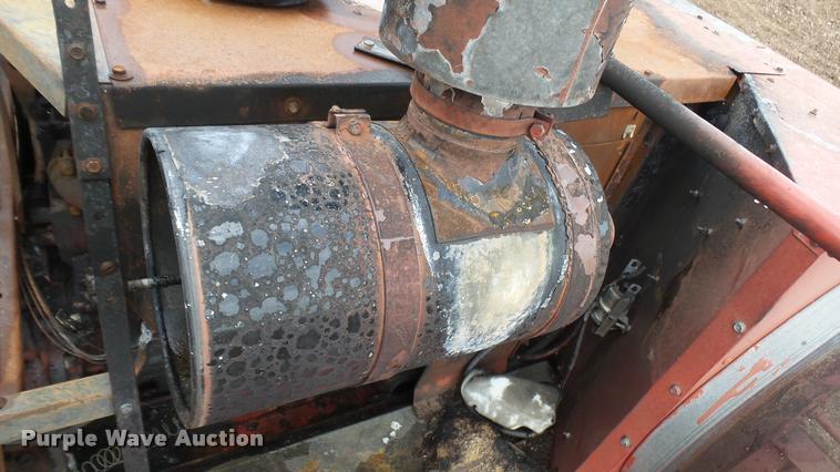 image for item DR9638 Case IH 1680 Axial-Flow combine