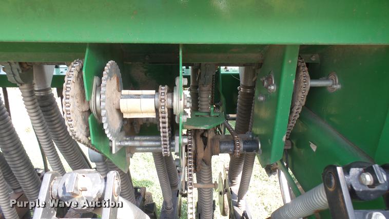 image for item DR9647 Great Plains 1005NG grain drill