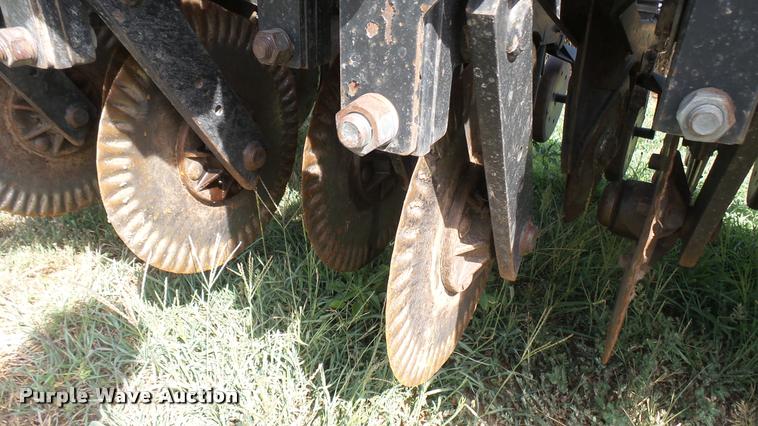 image for item DR9647 Great Plains 1005NG grain drill