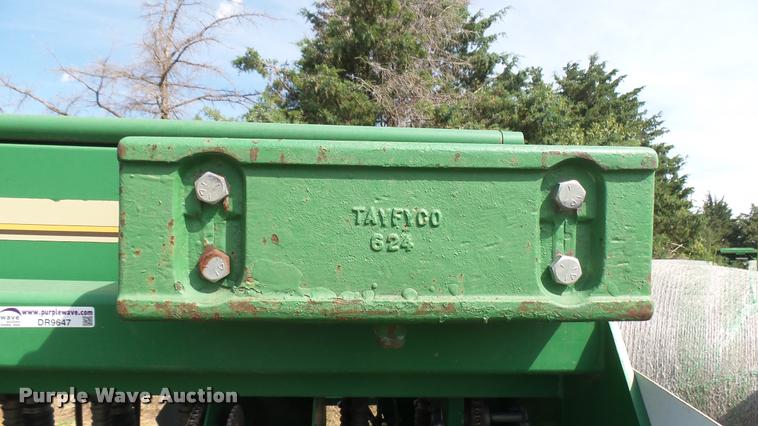 image for item DR9647 Great Plains 1005NG grain drill