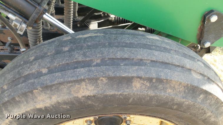 image for item DR9647 Great Plains 1005NG grain drill