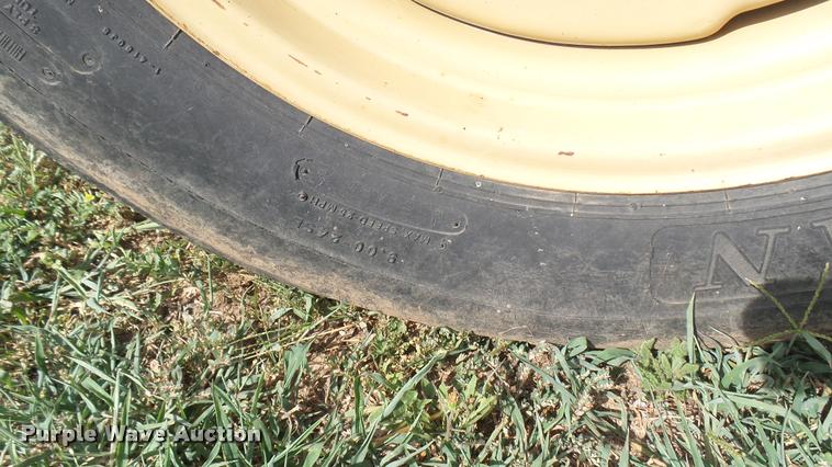 image for item DR9647 Great Plains 1005NG grain drill