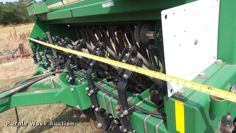 image for item DR9647 Great Plains 1005NG grain drill