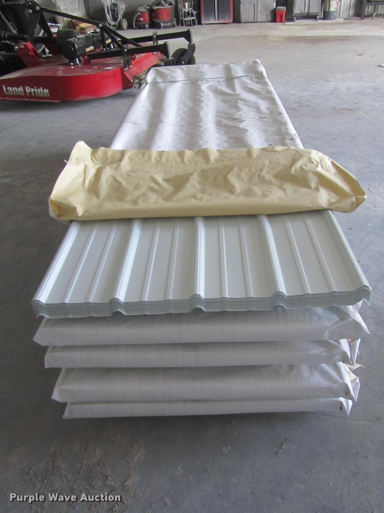 image for item G1209 (70) sheets of metal siding/roofing