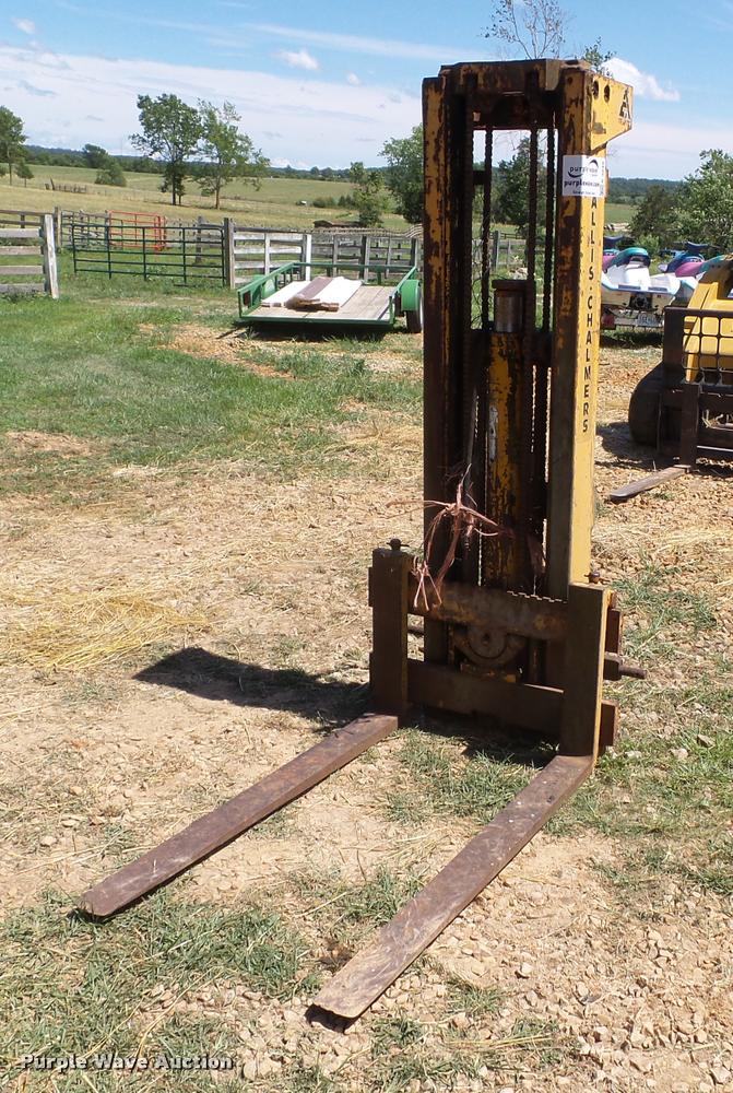 image for item K3249 Shop built pallet forks