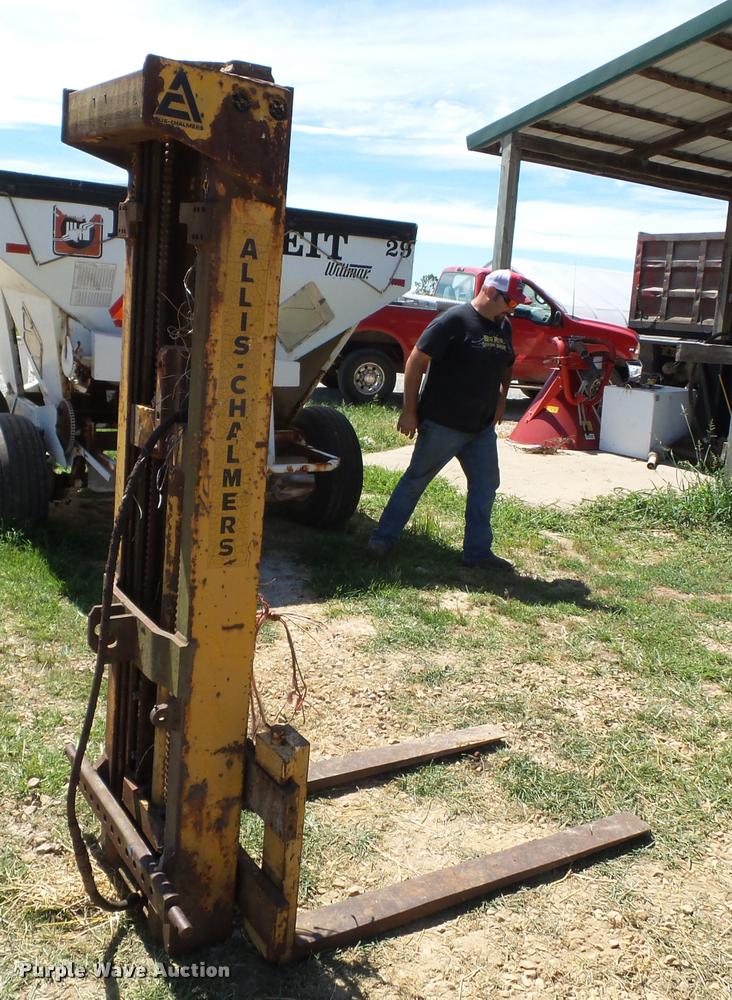 image for item K3249 Shop built pallet forks