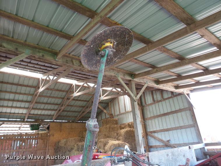 image for item K3250 John Deere 495A planter