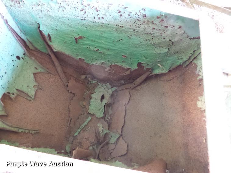 image for item K3250 John Deere 495A planter