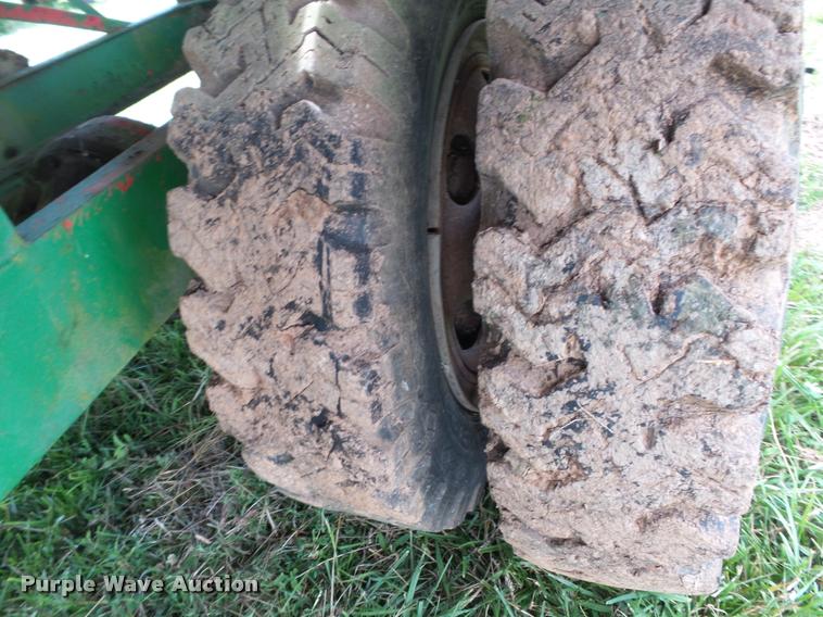 image for item K3252 United Manufacturing 10 bale wagon