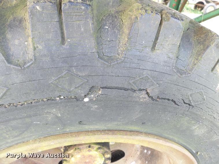 image for item K3252 United Manufacturing 10 bale wagon