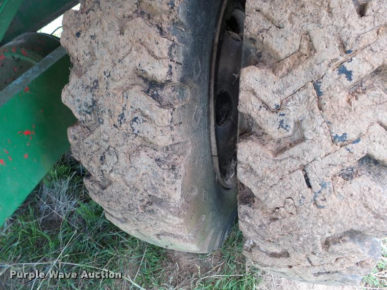 image for item K3252 United Manufacturing 10 bale wagon