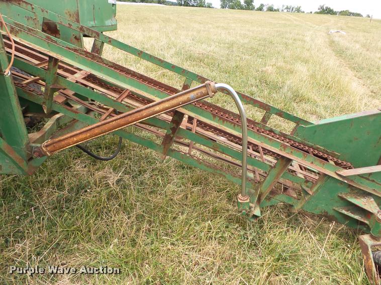 image for item K3252 United Manufacturing 10 bale wagon
