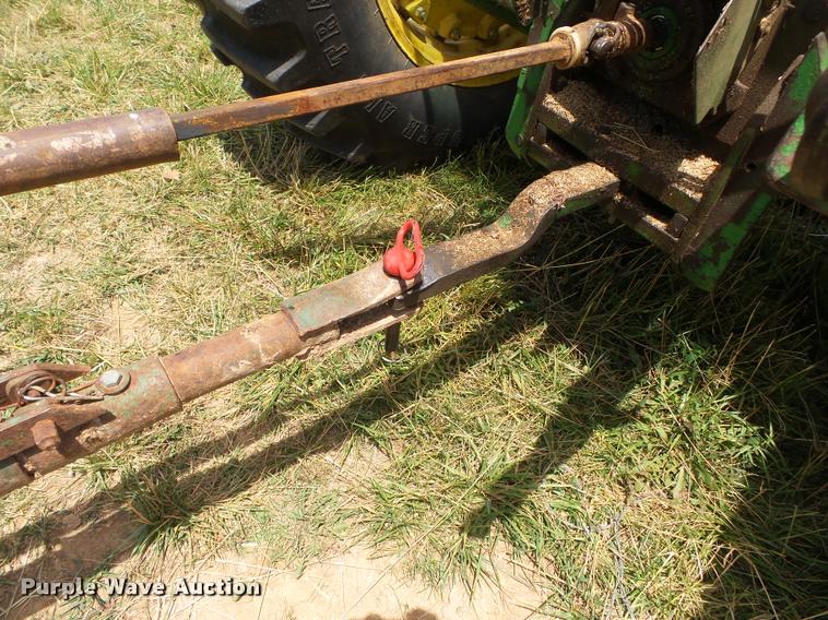 image for item K3253 Big Blue 810A silage wagon