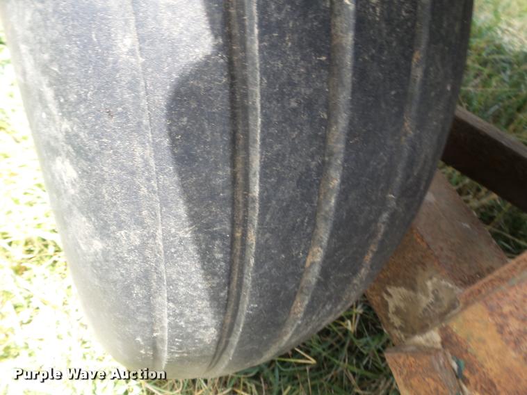 image for item K3253 Big Blue 810A silage wagon