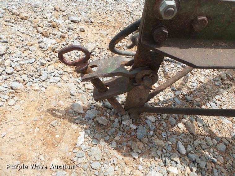 image for item K3255 John Deere E000B grain drill