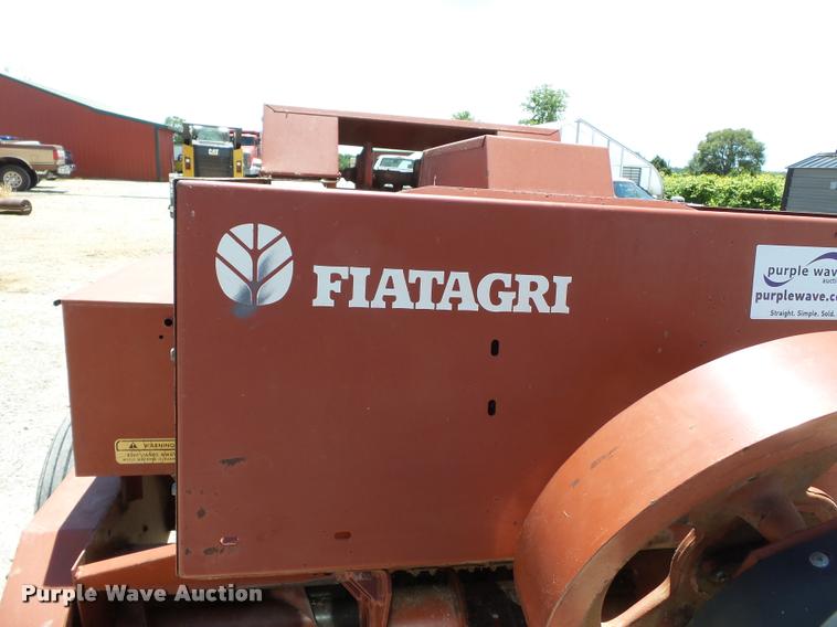 image for item K3256 Hesston 4550 small square baler