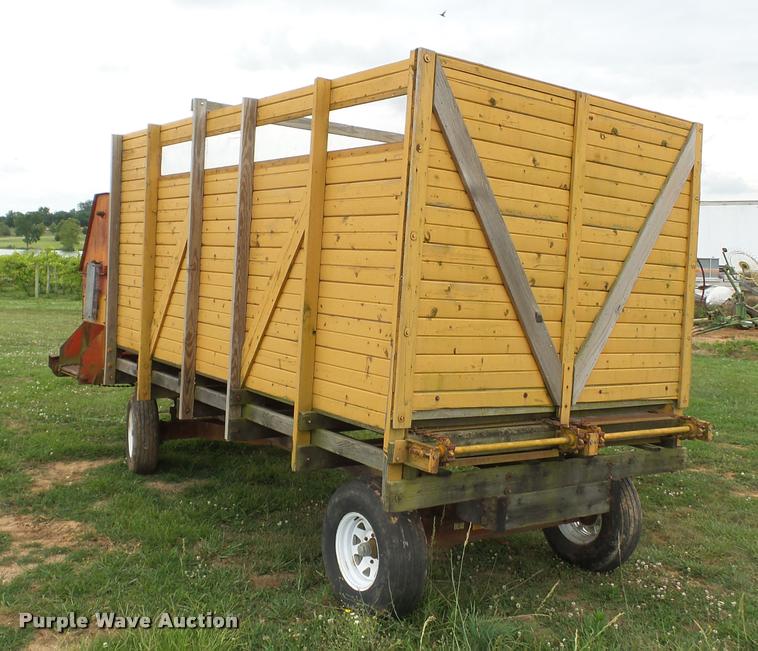 image for item K3261 Knight K16-7 silage wagon
