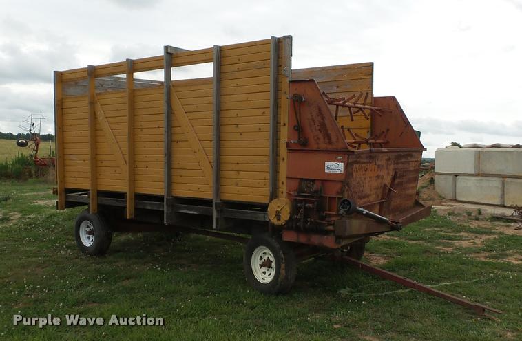 image for item K3261 Knight K16-7 silage wagon