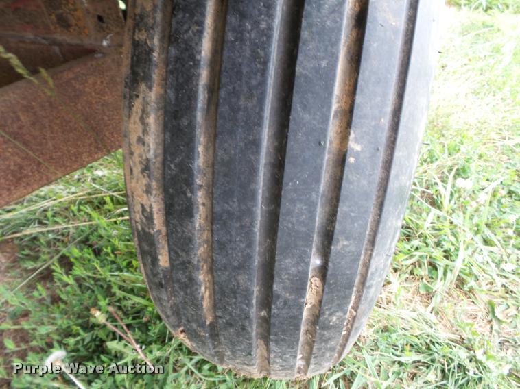 image for item K3261 Knight K16-7 silage wagon