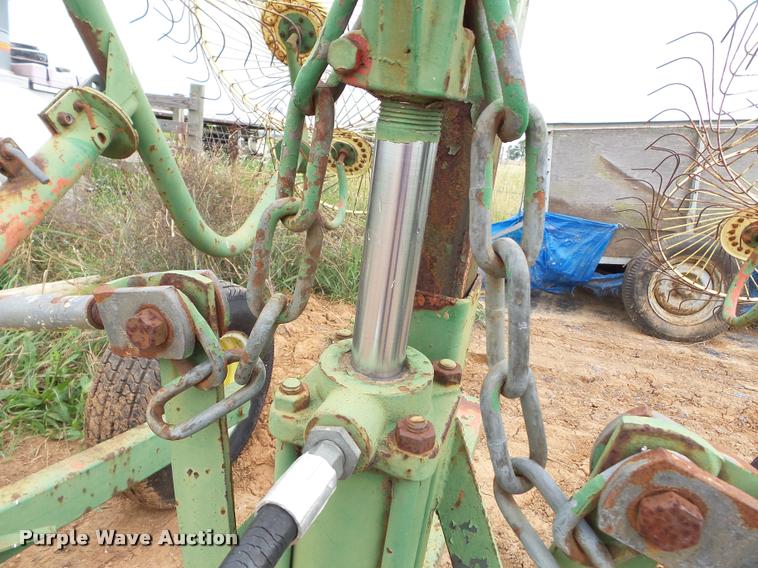 image for item K3263 Tonutti RCS8 hay rake