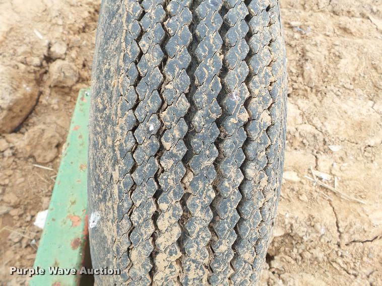 image for item K3263 Tonutti RCS8 hay rake